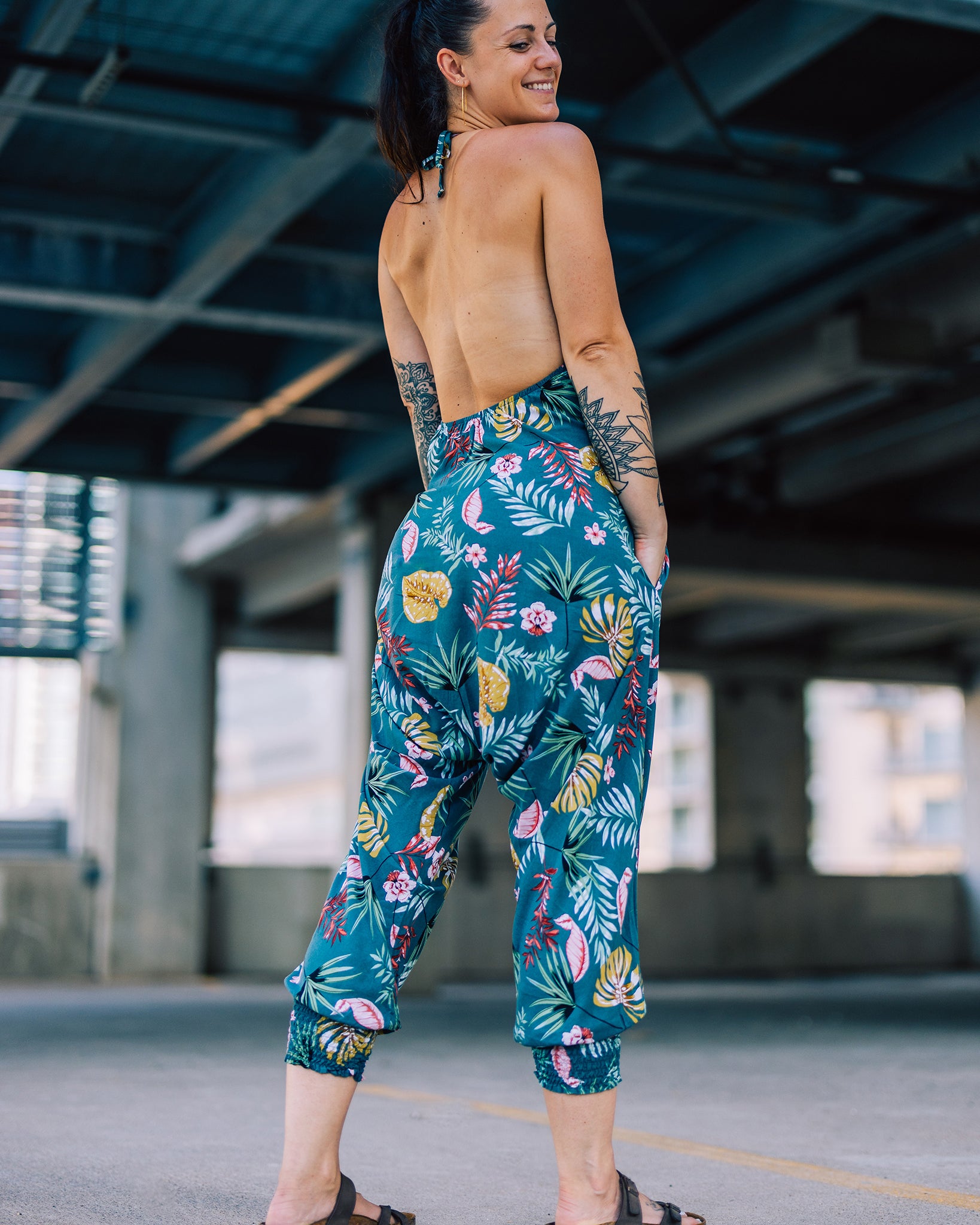 flower jumper #color_bombshell