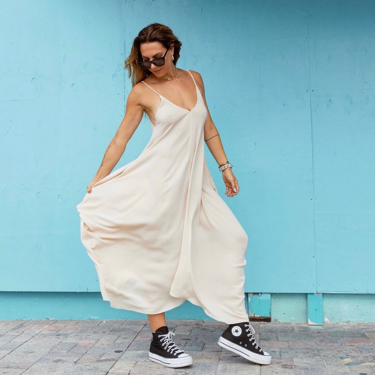 Why Flowy Pants Are the Secret to Seasonal Comfort