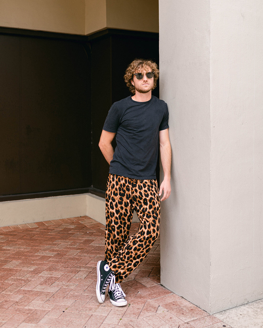 Leopard joggers with cuffed ankles#color_leopard 