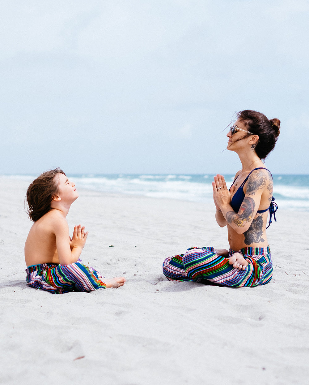 Kids harem pants on beach #color_blue stripes