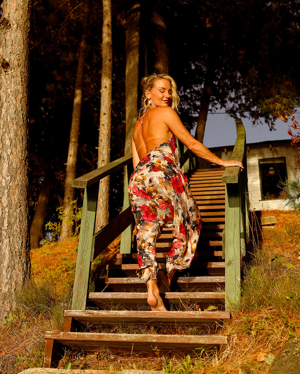 yogi in harem pants #color_pink kira