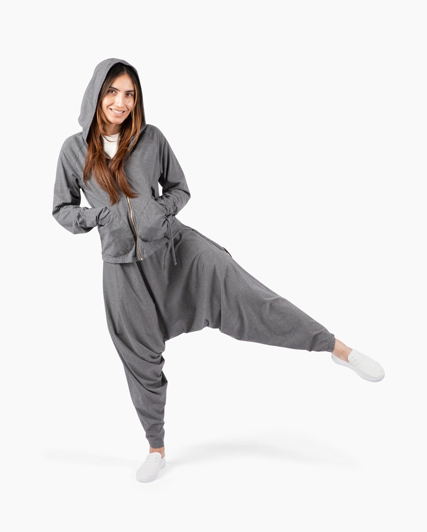 Minimalist fashion: woman in harem pants and organic hoodie #color_grey
